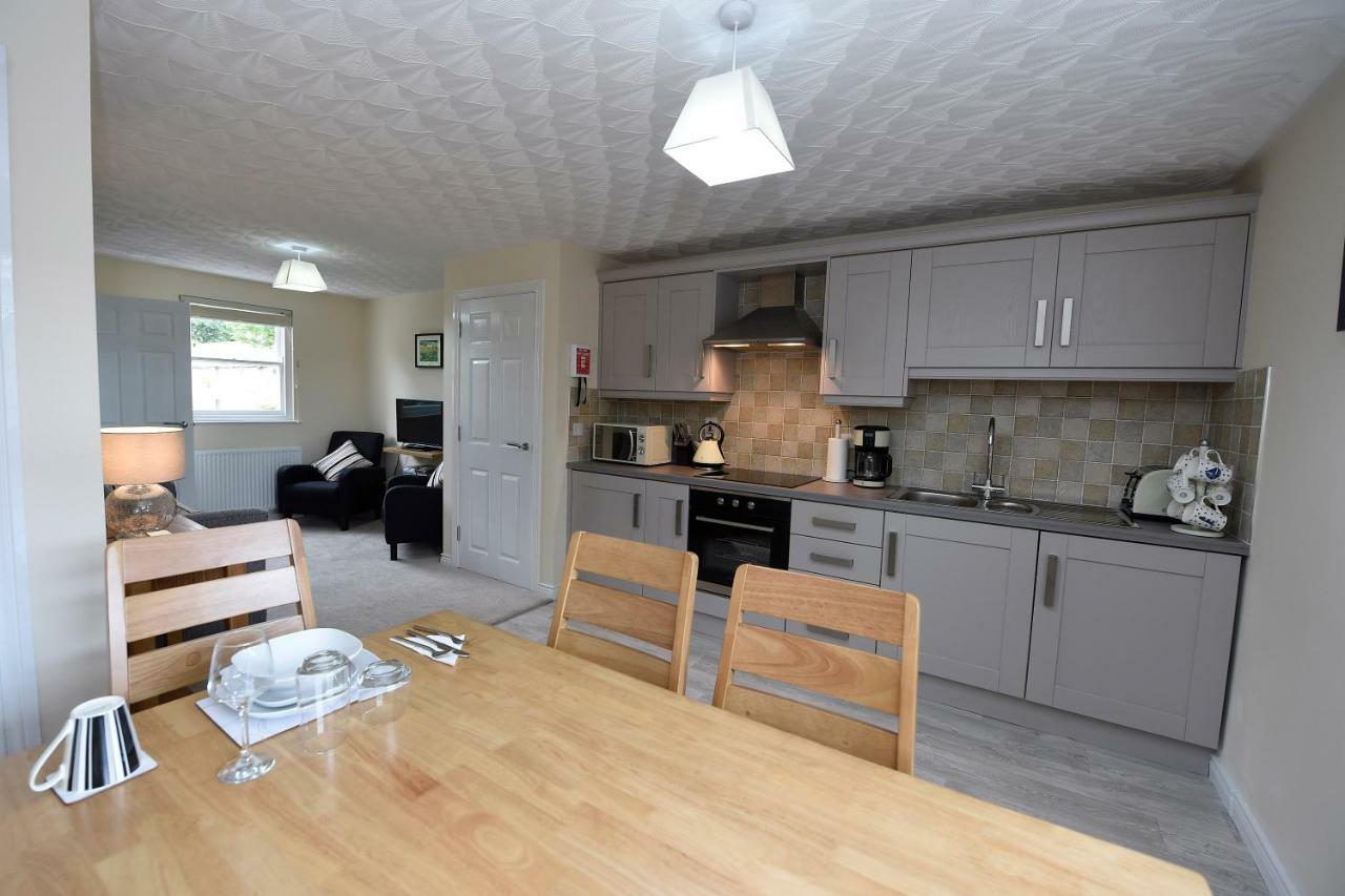 Causeway Coast Apartments 8 Bleach Green Ballycastle Eksteriør billede